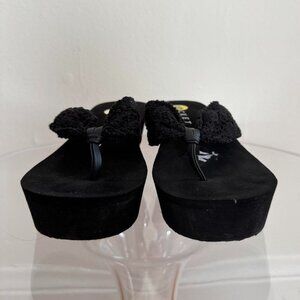 Rocket Dog Women's Black Flipflops